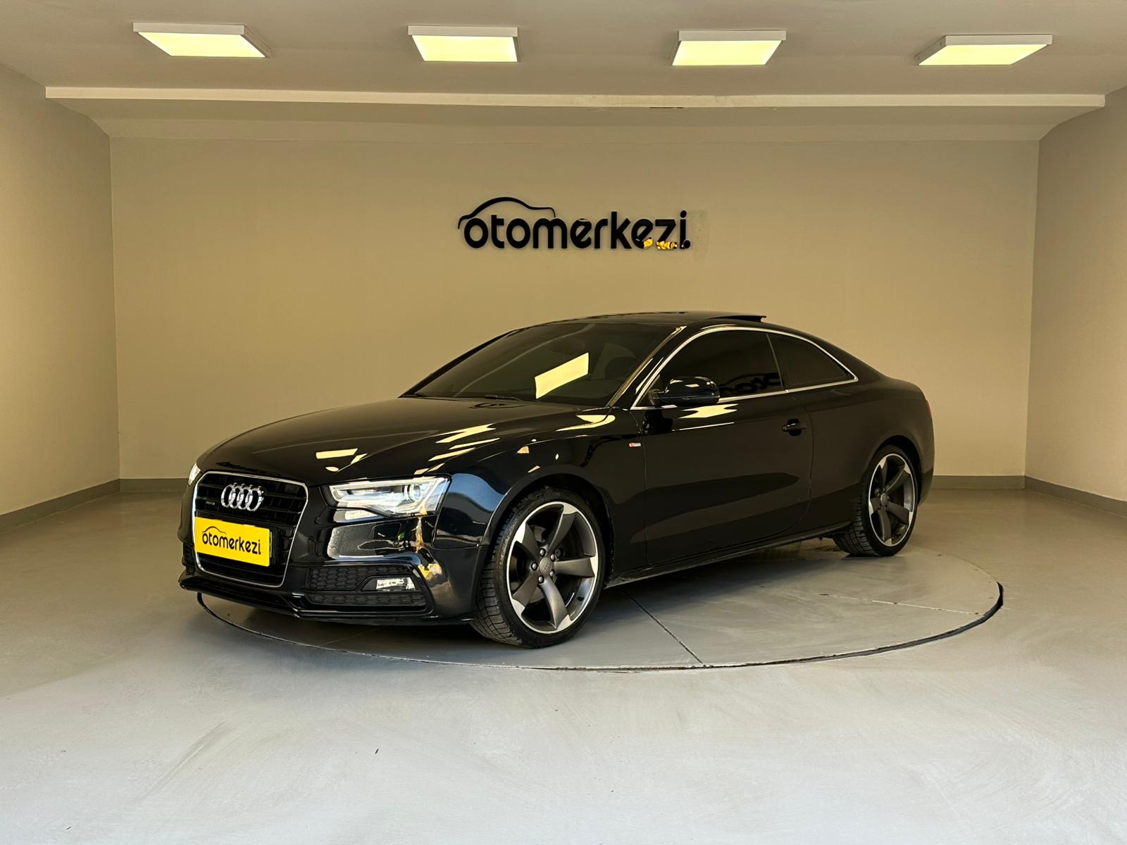 AUDI A5 1